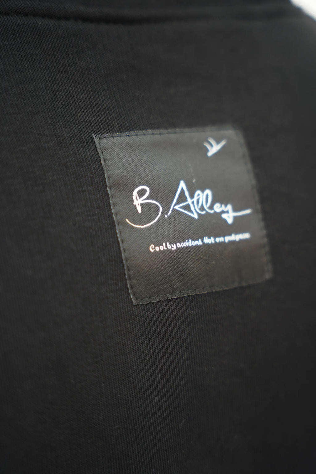 Boxy Siyah Sweatshirt