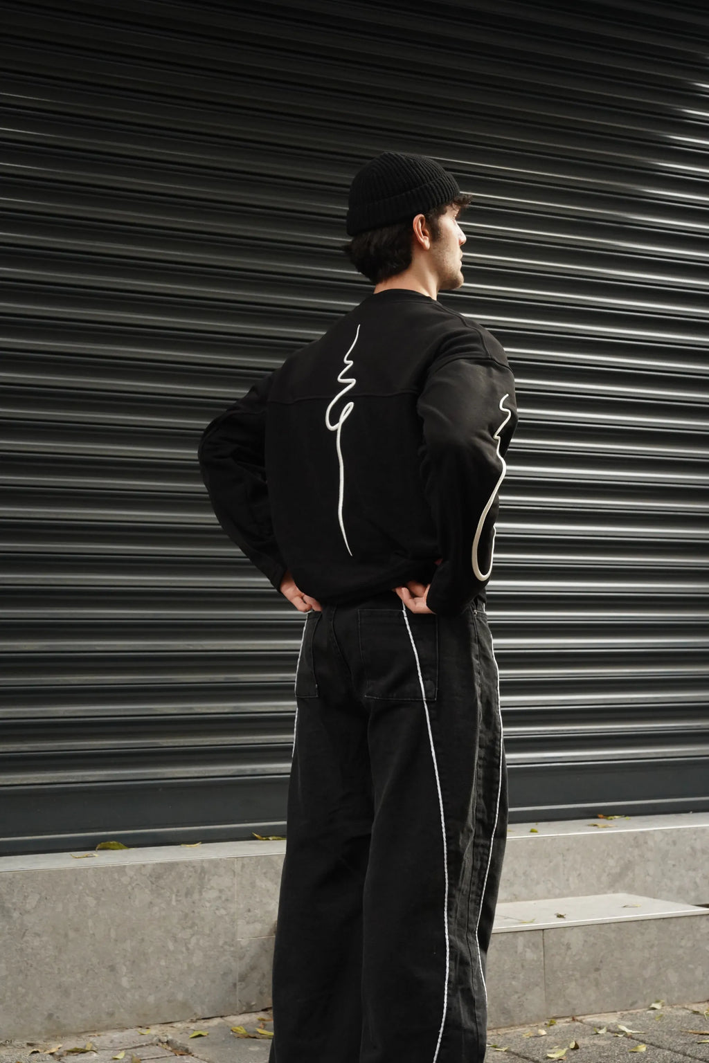Nakış Detaylı Boxy Fit Uzun Kollu Tshirt
