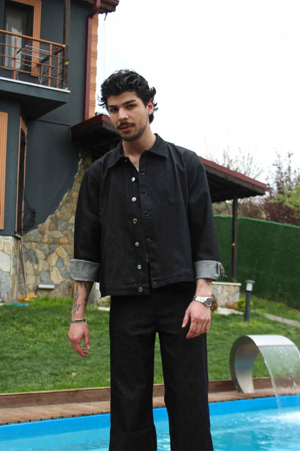 Raw Siyah Crop Ceket