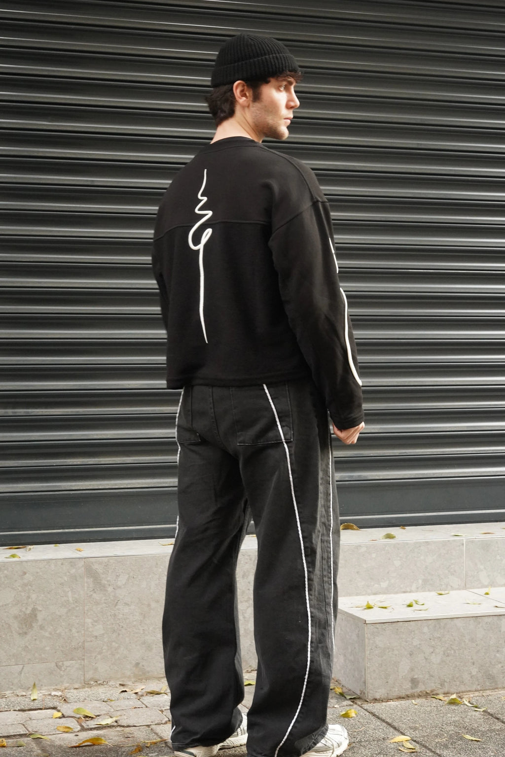 Nakış Detaylı Boxy Fit Uzun Kollu Tshirt
