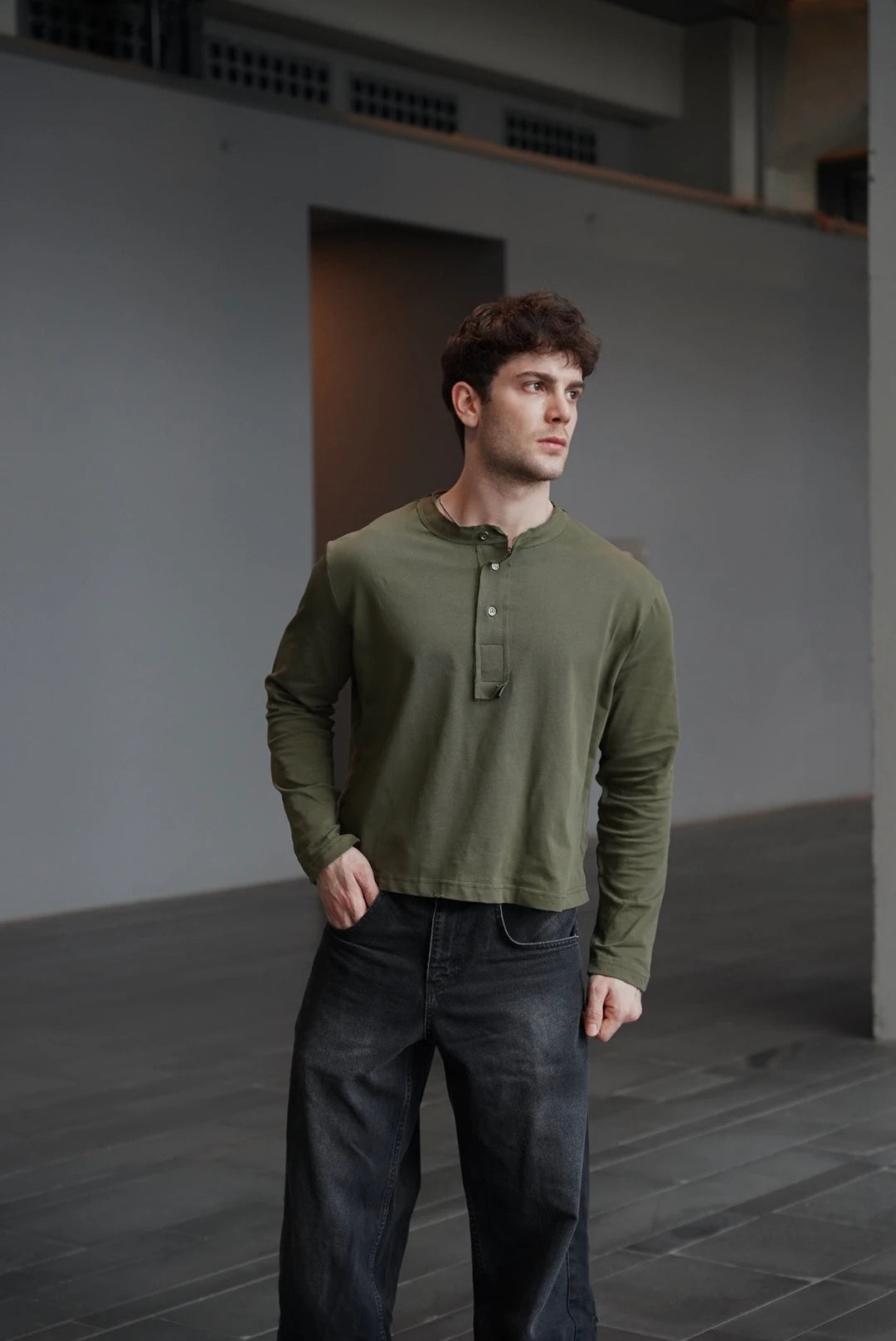 Premium Henley Yaka Tshirt Haki