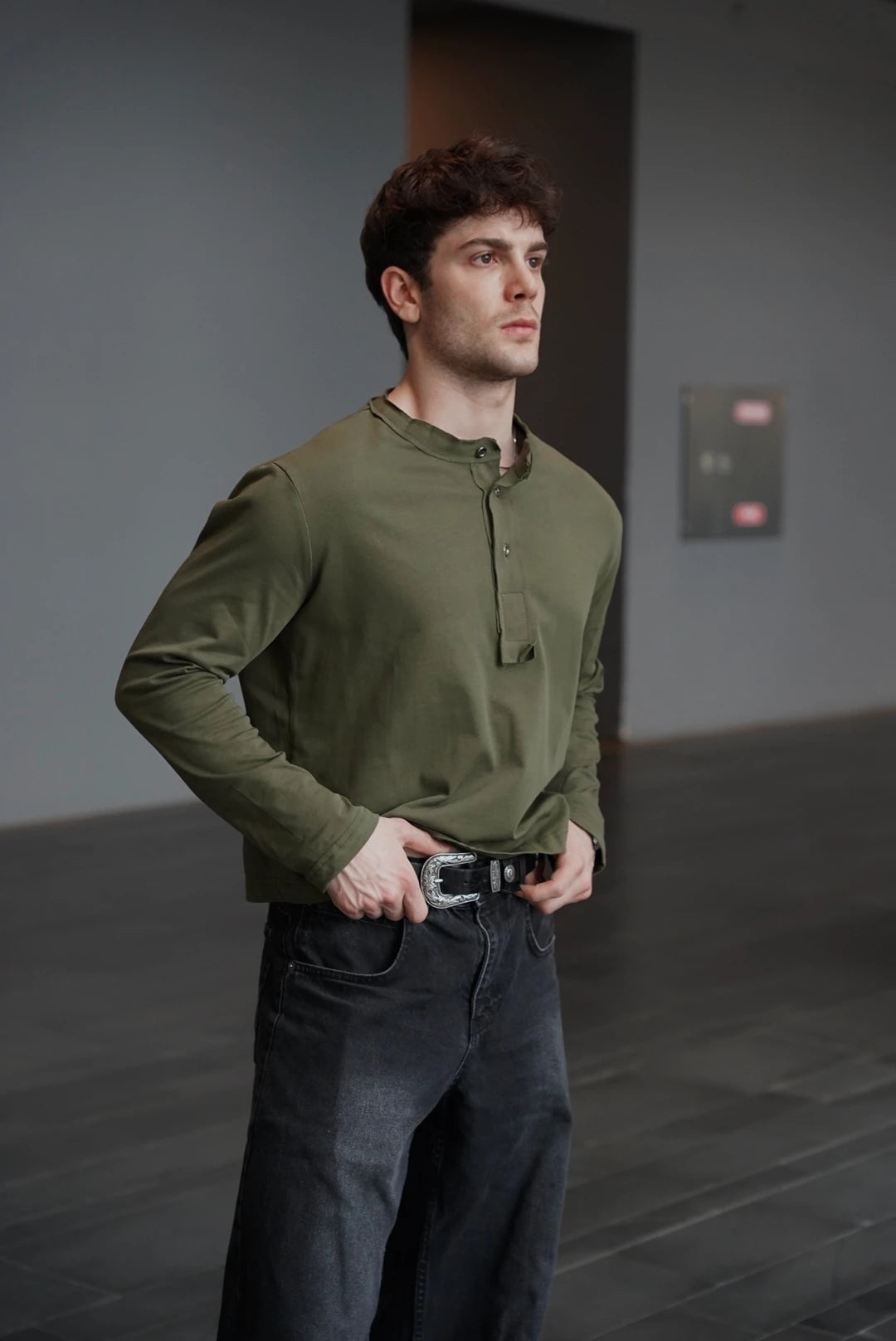 Premium Henley Yaka Tshirt Haki