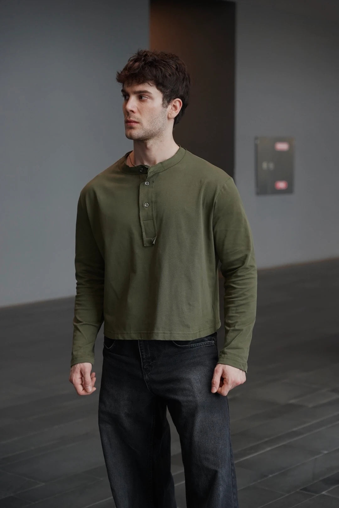 Premium Henley Yaka Tshirt Haki